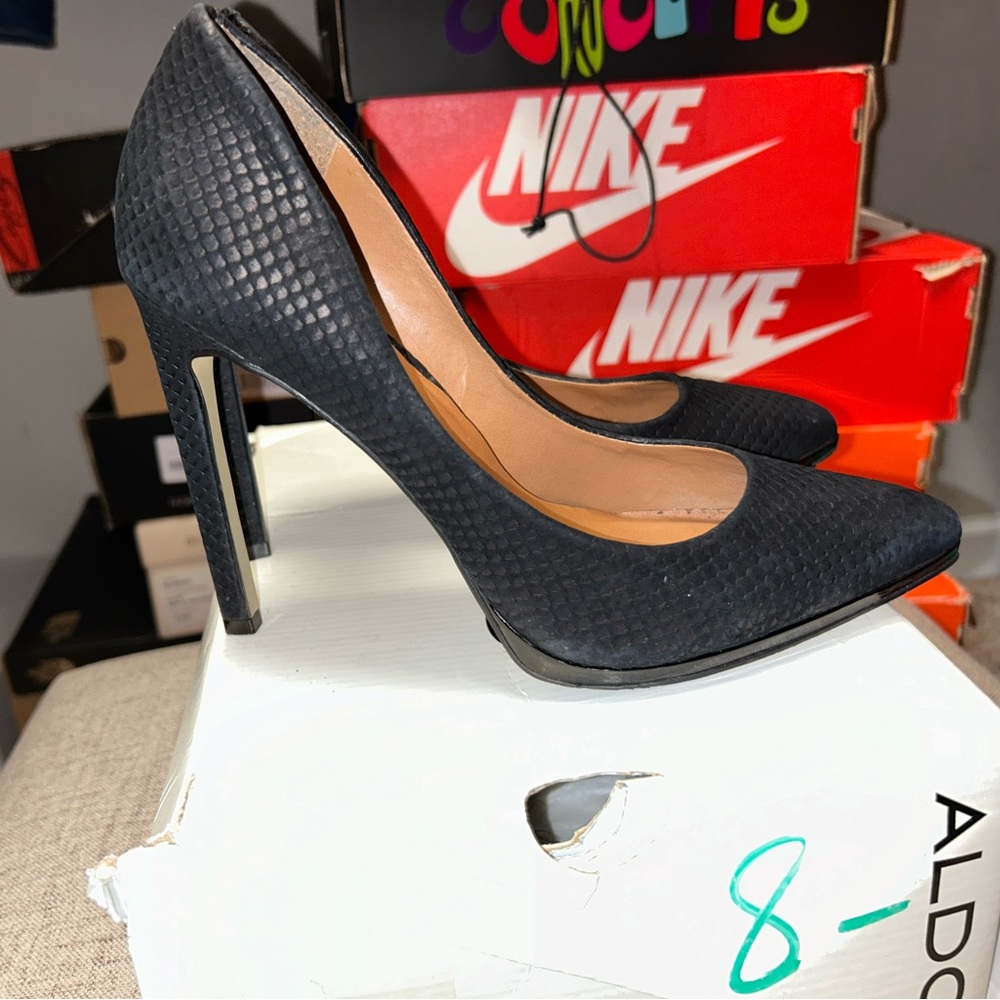 Aldo Suede Textured Heel